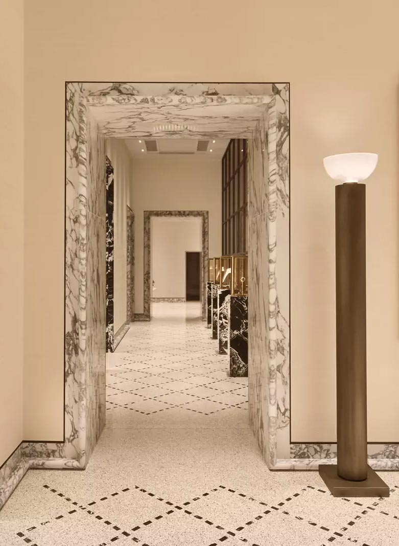 hall, portale, rivestimento, Arabescato vagli Bulgari Hotel, Roma