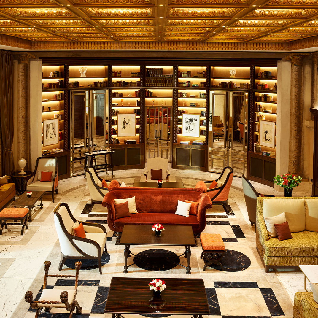 Pavimento, hall, Noir Saint Laurent, Statuarietto, Hotel Eden, Roma