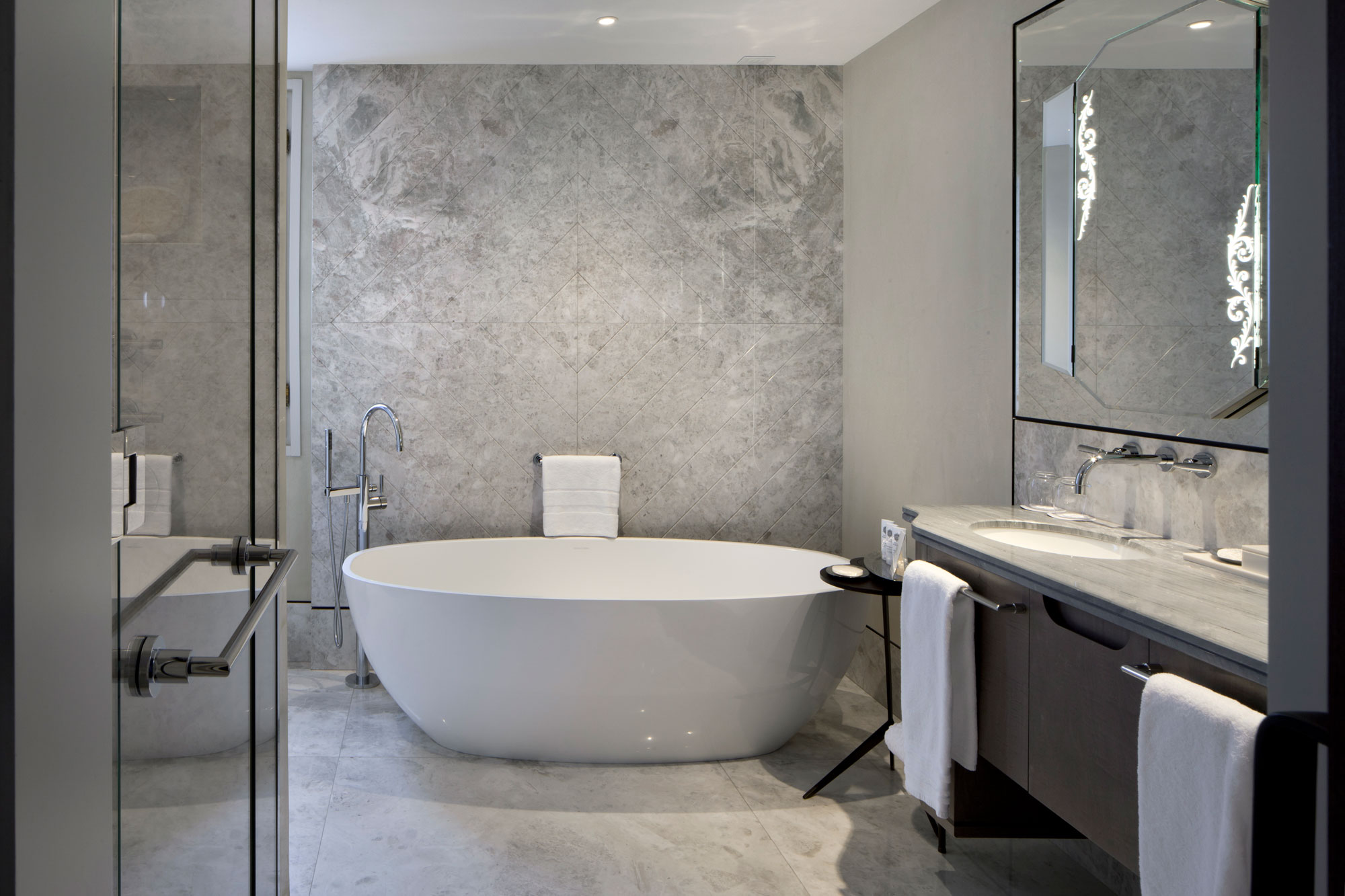 bagno, pavimento, rivestimento, vasca, superwhite, The St Regis Venice Europa e Regina, Venezia