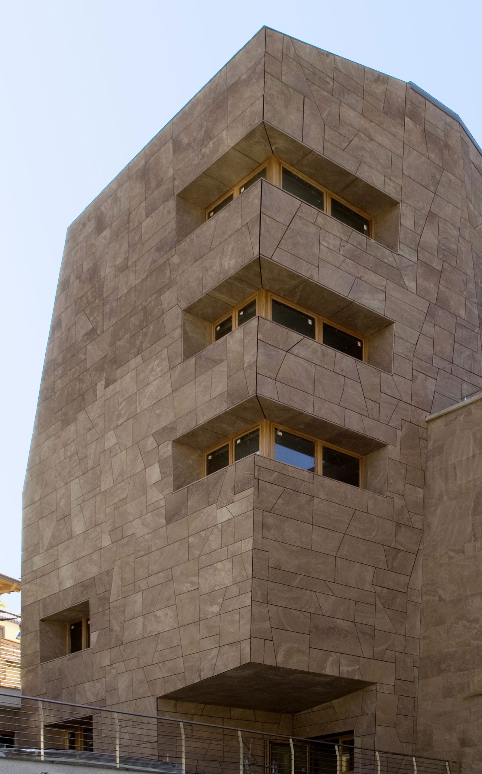Parete ventilata, rivestimento hotel, Santafiora Hotel Savoia Cortina d'Ampezzo
